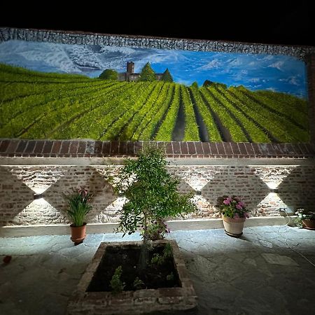 Residenza Nikol Appartamento Giulia Casale Monferrato Luaran gambar